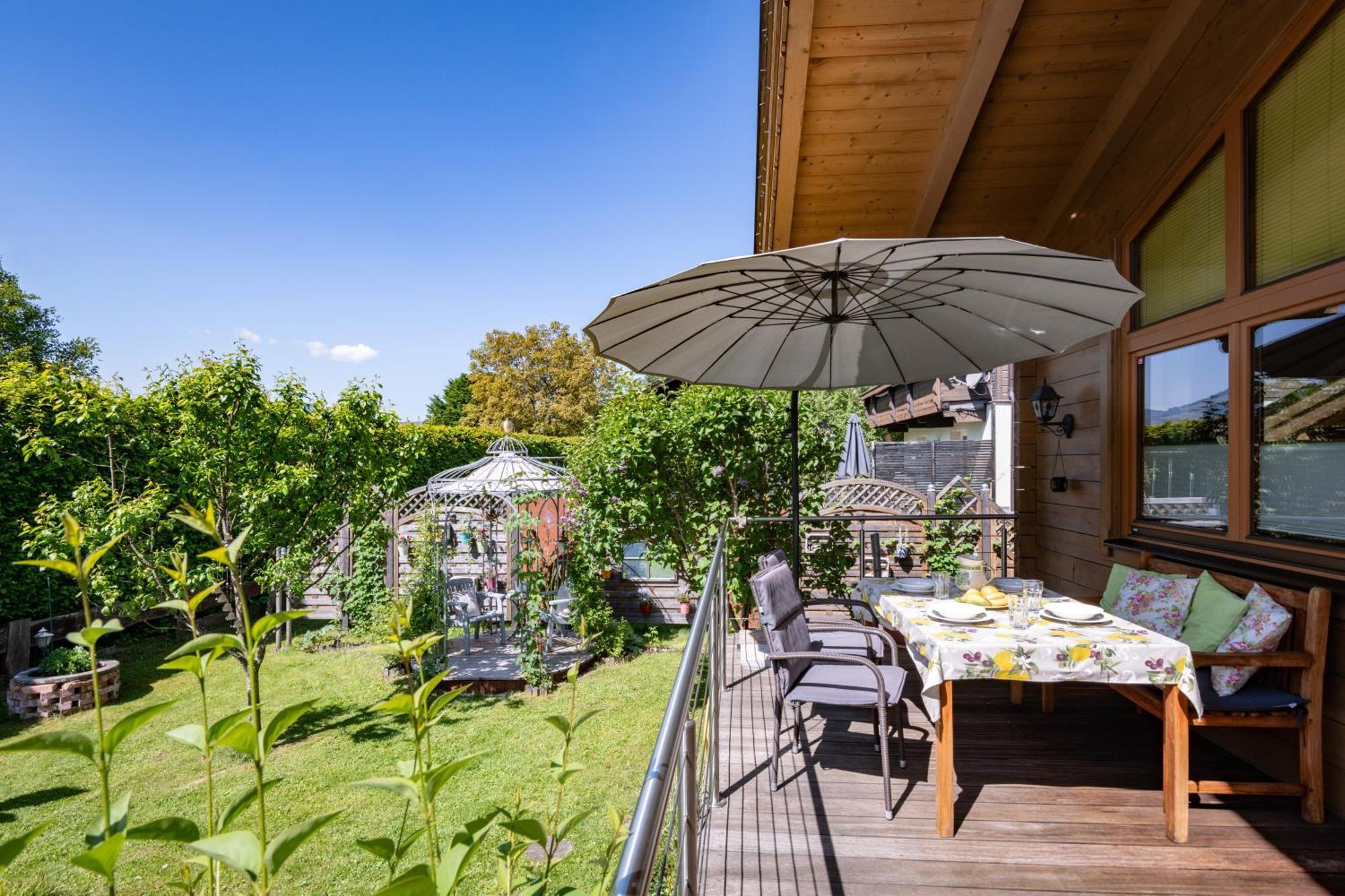 Chalet Terry Sankt Johann in Tirol Exterior foto